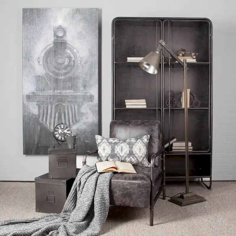 Industrial Metal Mesh Door Display Storage Cabinet